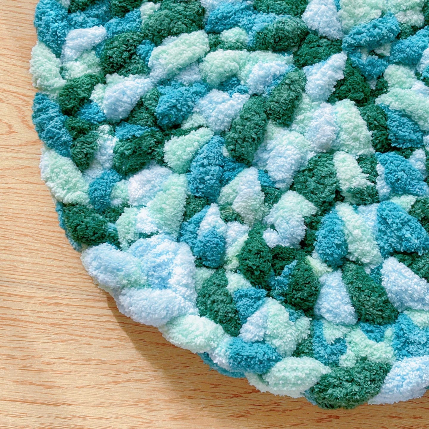 Dual-Use Fluffy Pet & Human Round Cushion | Soft Chenille Floor Mat for Dogs/Cats & Living Room (Non-Slip, Washable, Multi-Color)